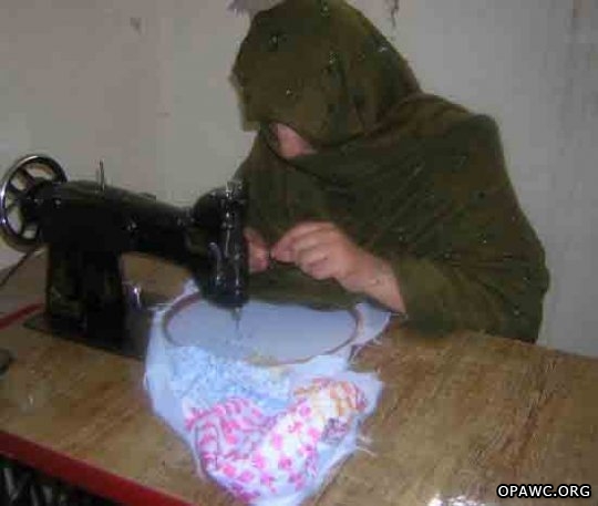 Handicraft student of OPAWC